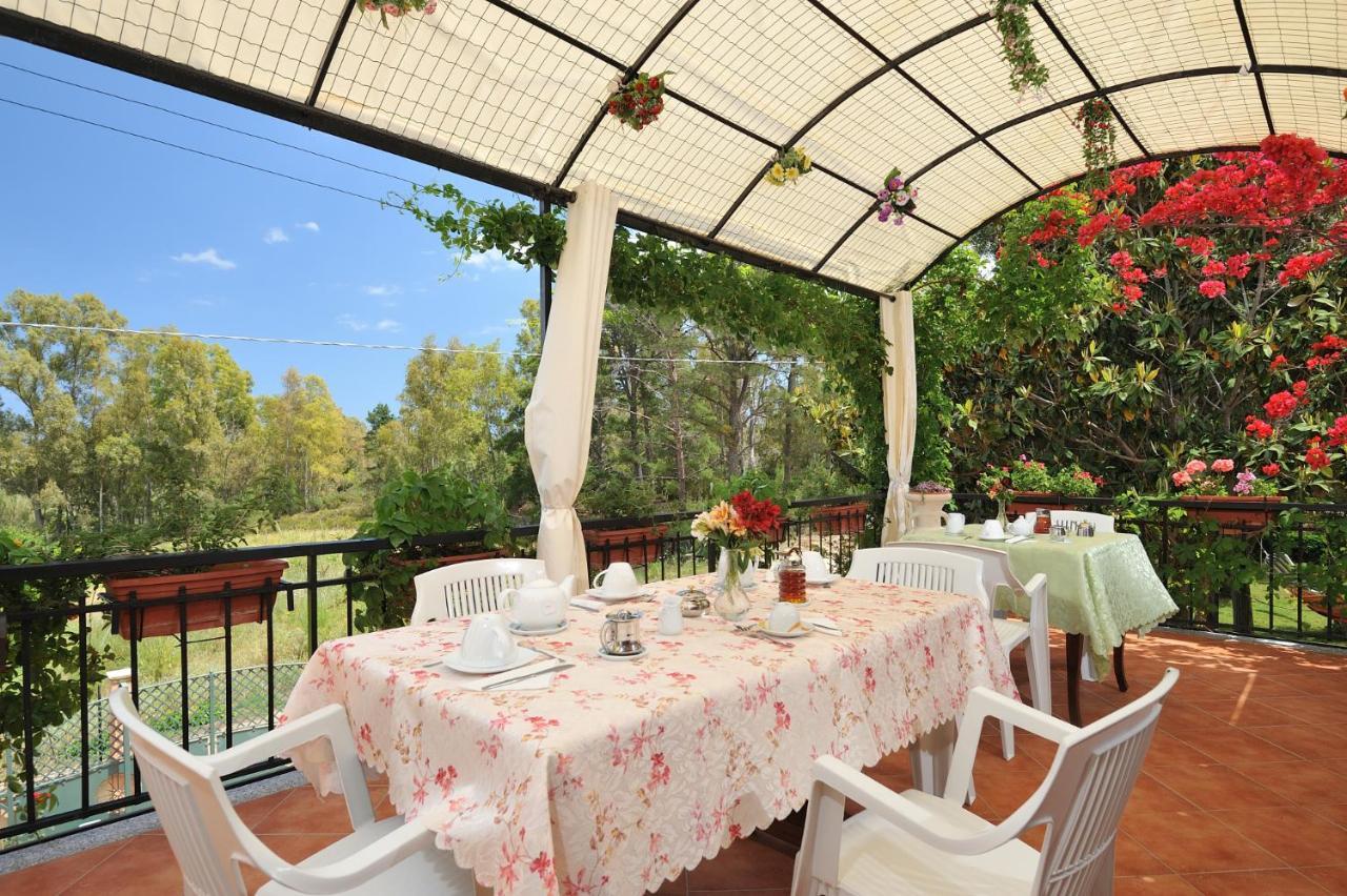 B&B Is Murdegus Tortolì Exterior foto