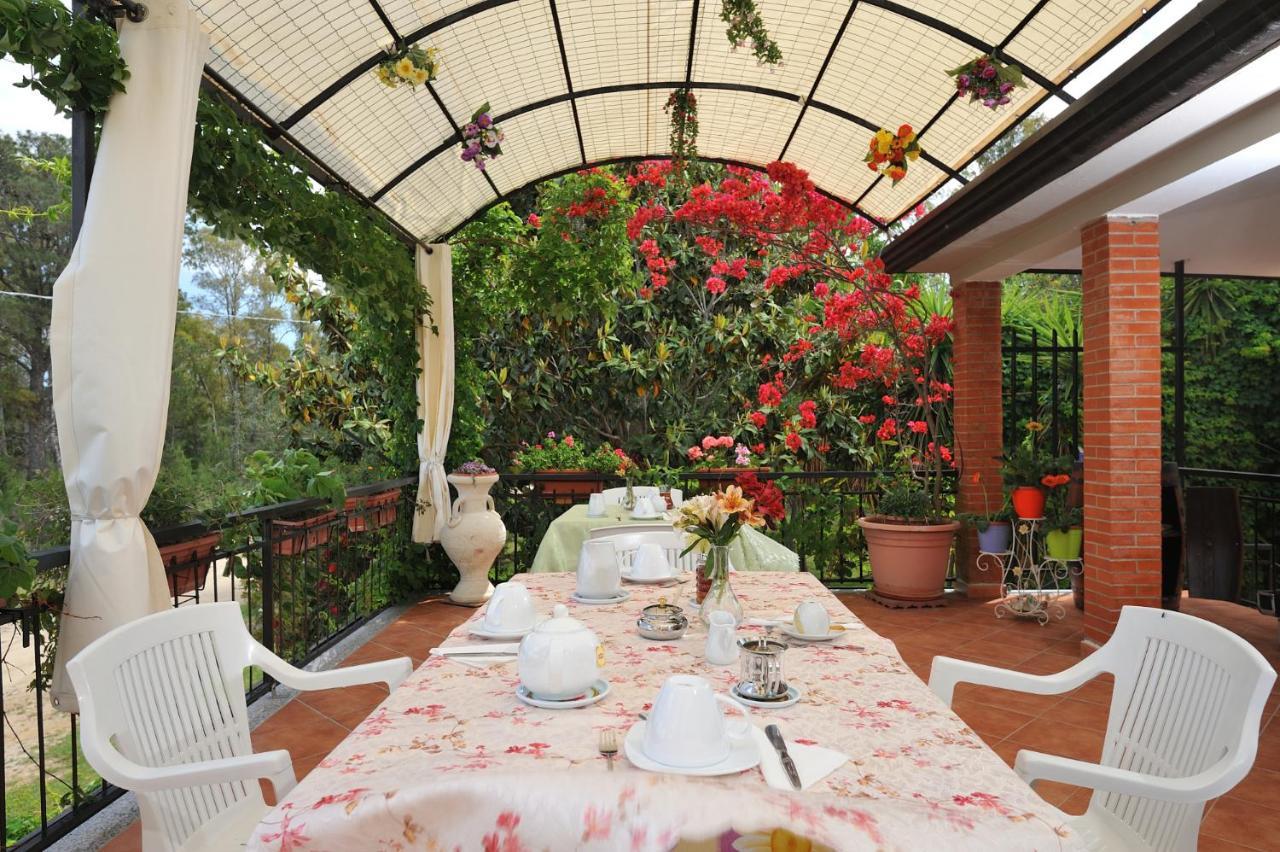 B&B Is Murdegus Tortolì Exterior foto